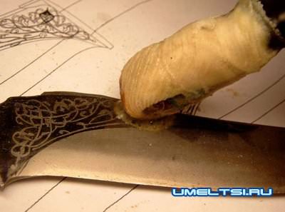 Травление металла: рисунок на лезвии ножа Травление металла: рисунок на лезвии ножа