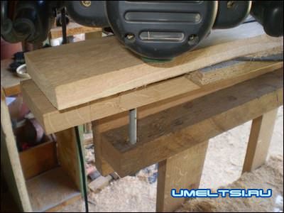Приспособление для изготовления столярного шипа Приспособление для изготовления столярного шипа