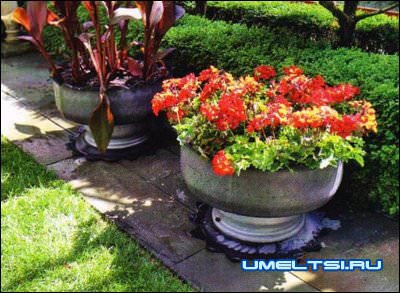 клумба из покрышек