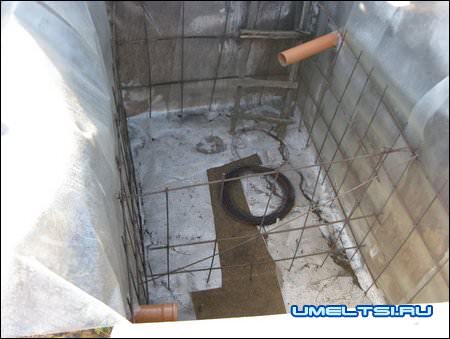 обвязали арматурой обвязали арматурой