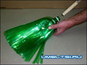 метла из пластиковых бутылок метла из пластиковых бутылок