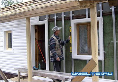 облицевали панелями ПВХ