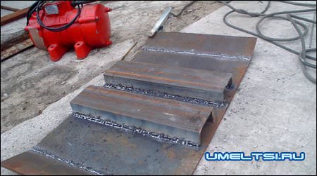 Привариваем швеллер Привариваем швеллер