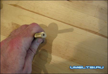 Аппарат для сладкой ваты-монтаж двигателя Аппарат для сладкой ваты-монтаж двигателя