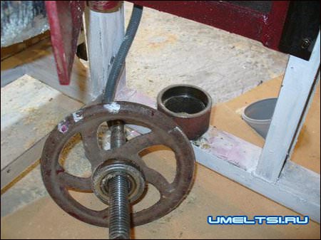 фрезер подьемный механизм