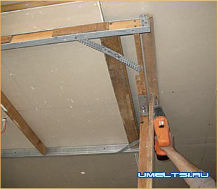 приспособление приспособление