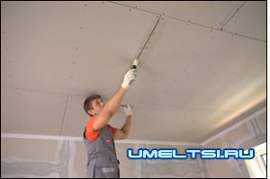 необходимо зашпаклевать швы