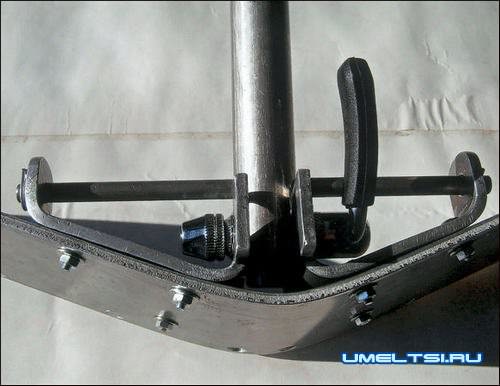 Скребок для снега своими руками фото