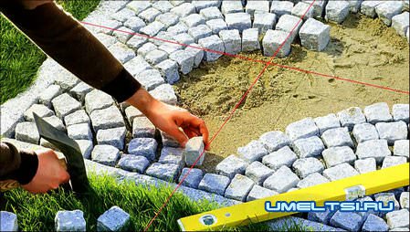 Дорожки из природного камня