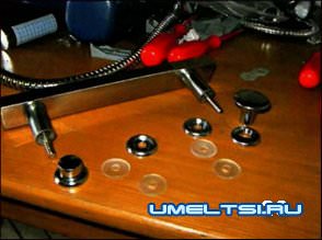 Установка и сборка китайской душевой кабины своими руками Установка и сборка китайской душевой кабины своими руками