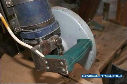 Торцовочный станок Торцовочный станок