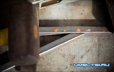 полочка к мангалу