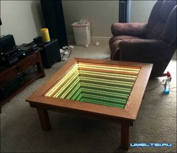 Журнальный столик с LED