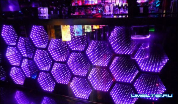 с LED подсветкой бесконечность