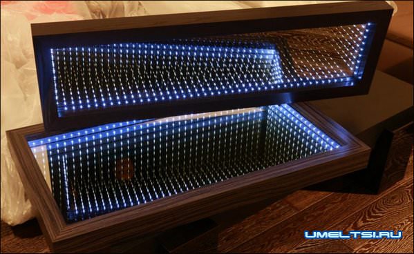 с LED подсветкой бесконечность