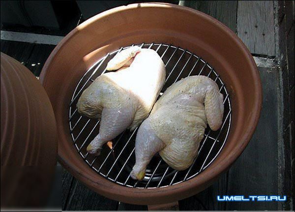 Самодельная коптильня из глиняных горшков и электроплиты Самодельная коптильня из глиняных горшков и электроплиты