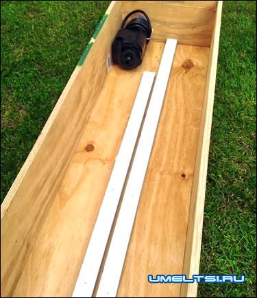 Водопад по стеклу