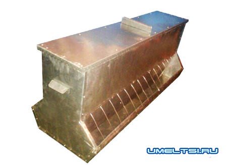 Полуавтоматическая кормушка для кур Полуавтоматическая кормушка для кур