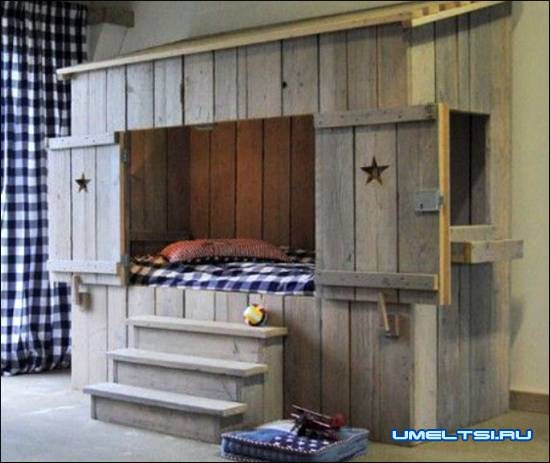 декорация из поддонов своими руками декорация из поддонов своими руками