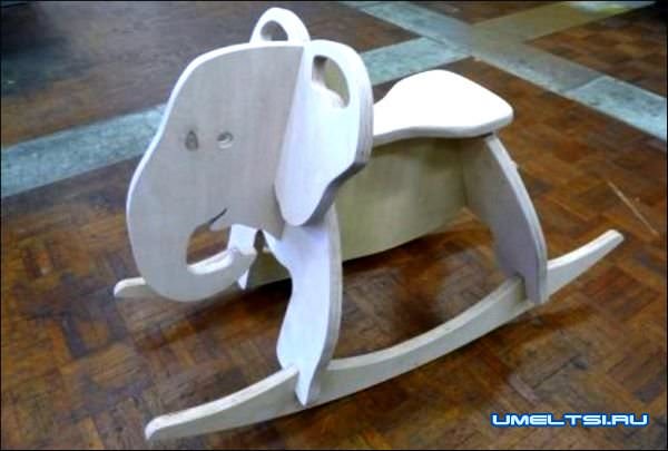 Качалка для детей "Слон" Качалка для детей "Слон"