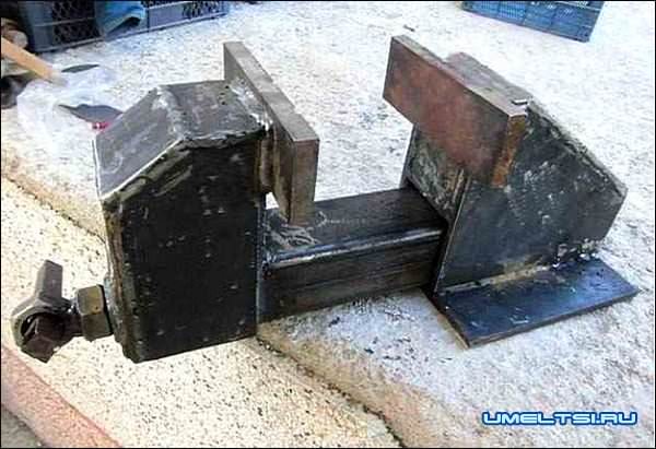 Тиски своими руками в домашней мастерской Тиски своими руками в домашней мастерской