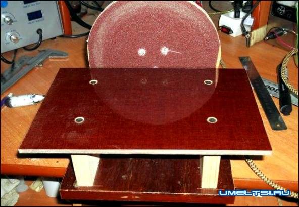 простой шлифовальный станок-сборка простой шлифовальный станок-сборка