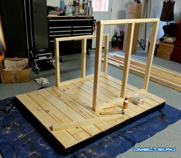 Размечаем заготовки для стенок