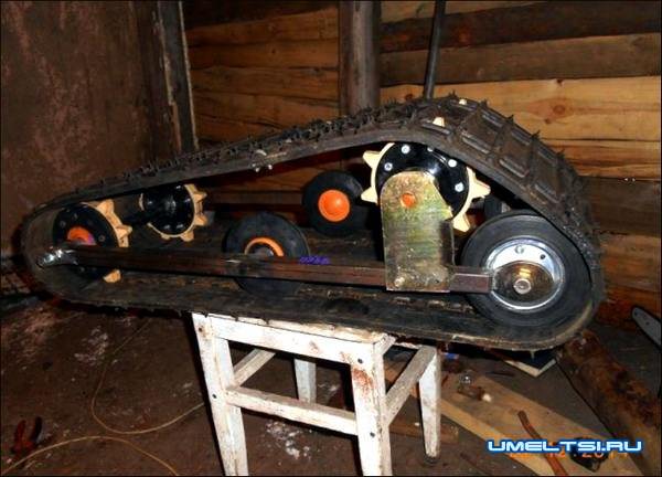 собираем гусеницы собираем гусеницы