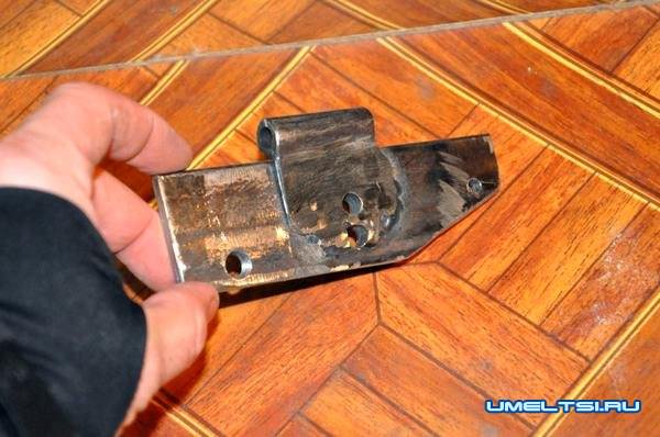 Шлифовальный станок из болгарки Шлифовальный станок из болгарки