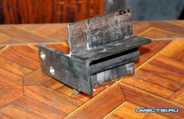 Шлифовальный станок из болгарки Шлифовальный станок из болгарки