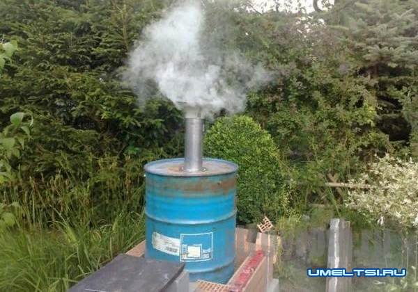 Кирпичная барбекю–коптильня своими руками-фото Кирпичная барбекю–коптильня своими руками-фото