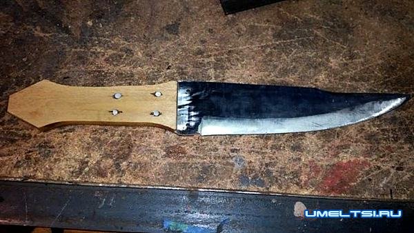 нож с рессоры-накладка