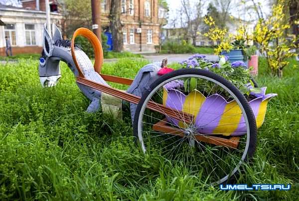 Ослик из шин Ослик из шин