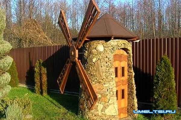 Туалет из кирпича, камня Туалет из кирпича, камня