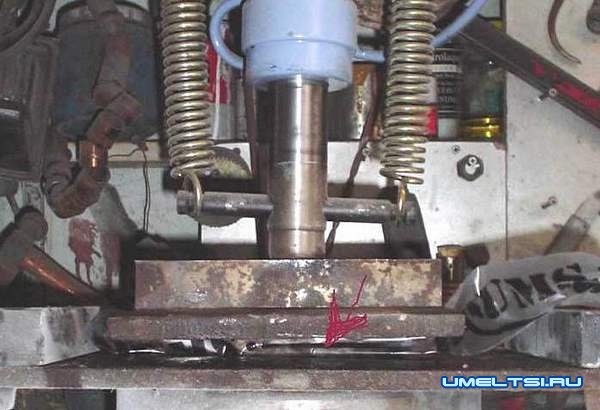 Нож из стального троса