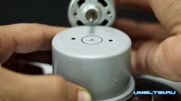 Как сделать самодельный водяной насос - фото Как сделать самодельный водяной насос - фото