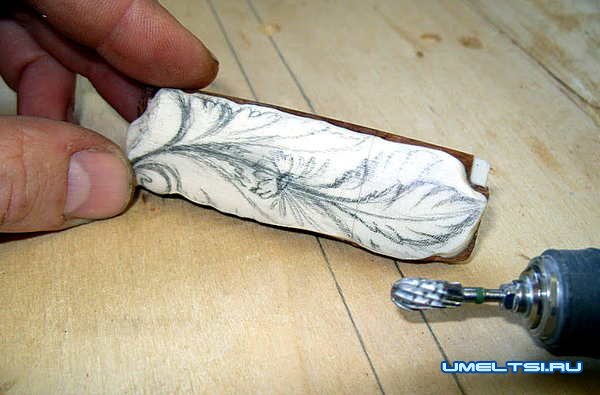 флеш-карта из дерева и кости флеш-карта из дерева и кости