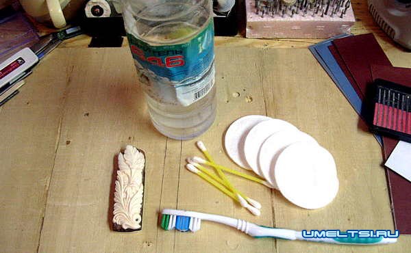 флеш-карта из дерева и кости флеш-карта из дерева и кости