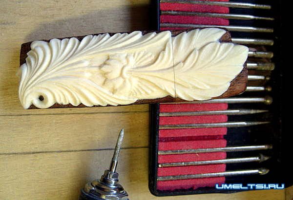 флеш-карта из дерева и кости флеш-карта из дерева и кости