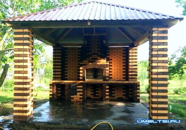 Примеры беседок с барбекю: фото Примеры беседок с барбекю: фото