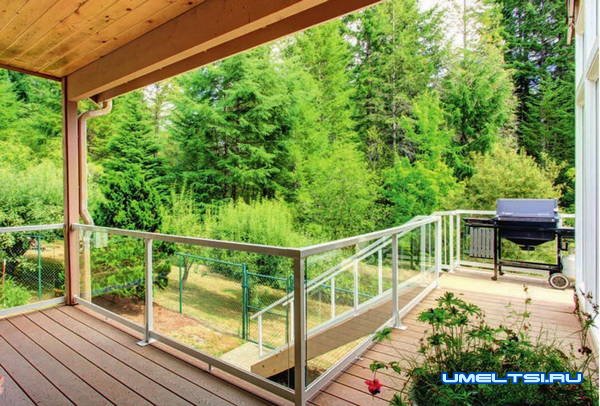 Строительство террасы в загородном доме