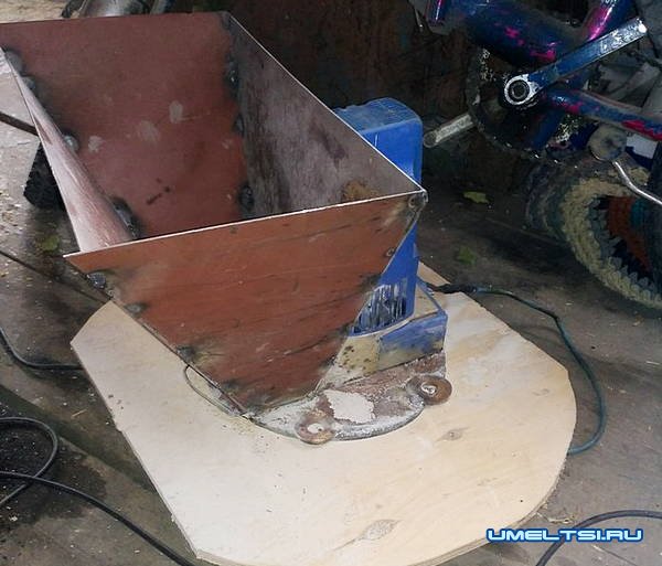 Зернодробилка из электропилы своими руками Зернодробилка из электропилы своими руками