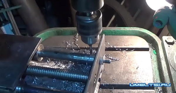 Координатный стол для сверлильного станка Координатный стол для сверлильного станка