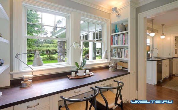 окно на кухне в ее дизайне