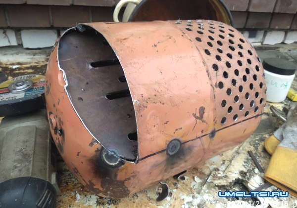 Делаем вертикальны мангал с духовкой