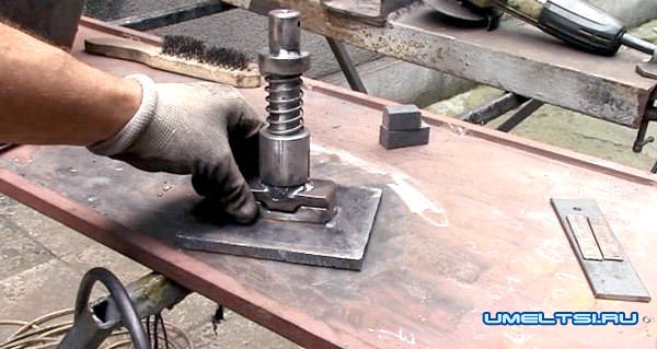 Станок для изготовления кованной решетки