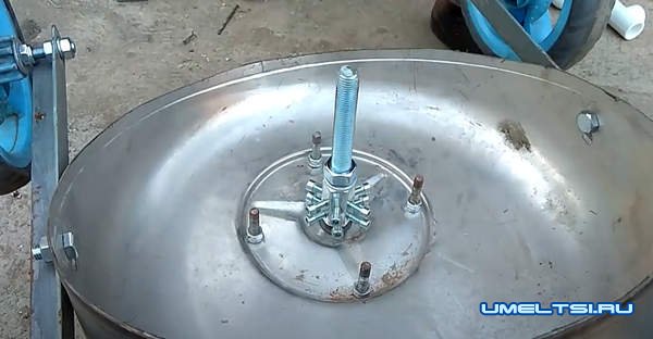 Делаем газонокосилку Делаем газонокосилку