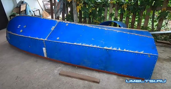 моторная лодка из пластиковых бочек моторная лодка из пластиковых бочек