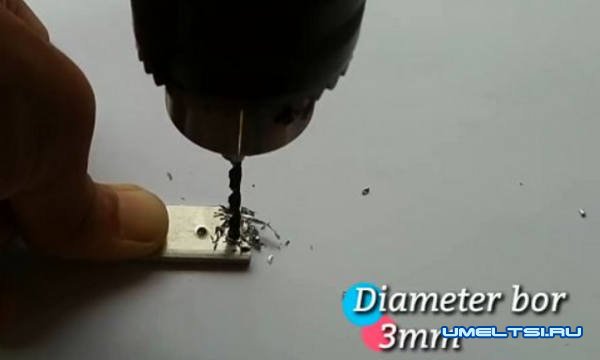 Мощная светодиодная лампочка