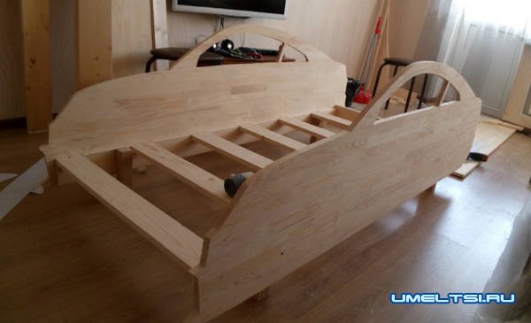 Делаем детскую кроватку